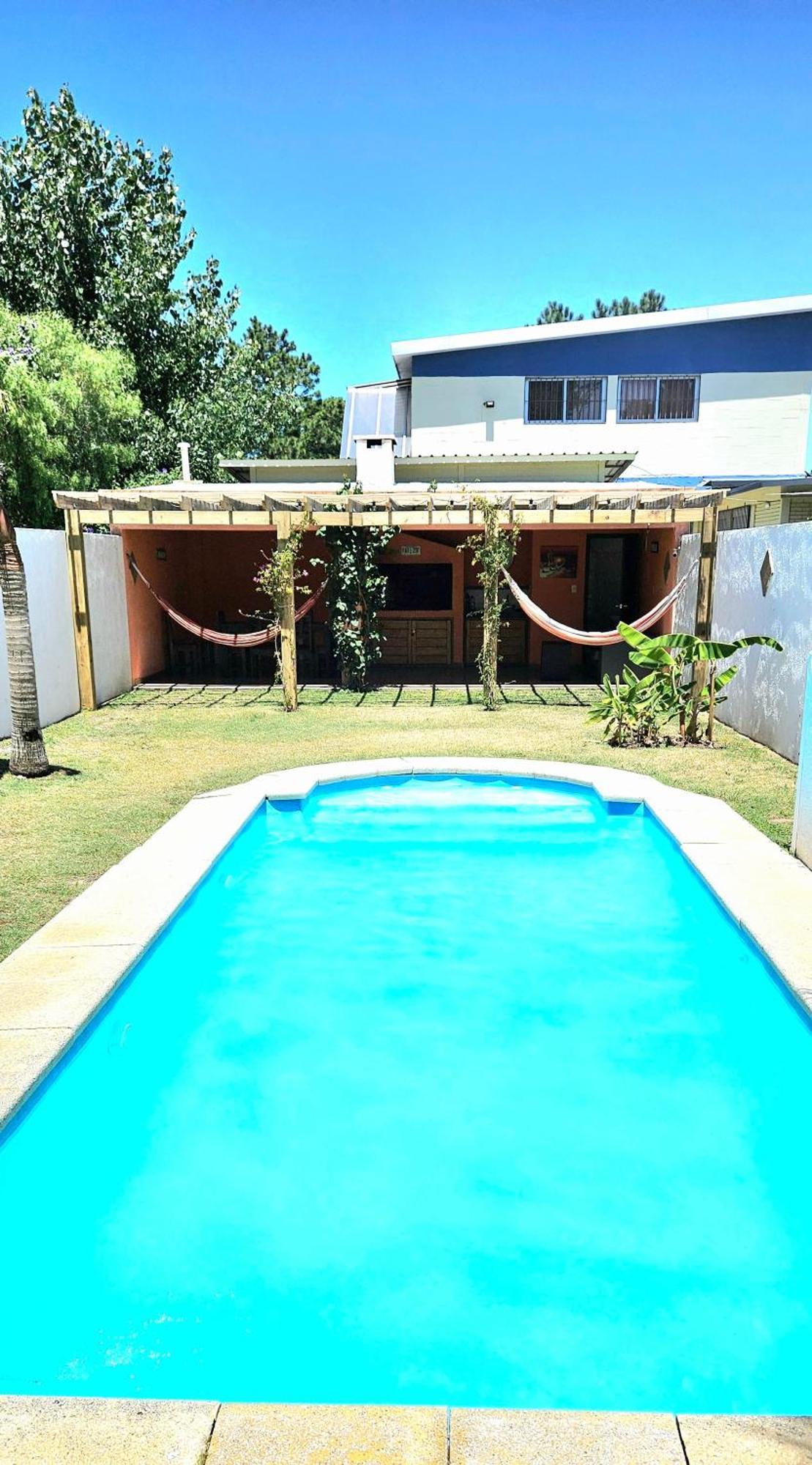 Casa Piscina Apartment Atlantida